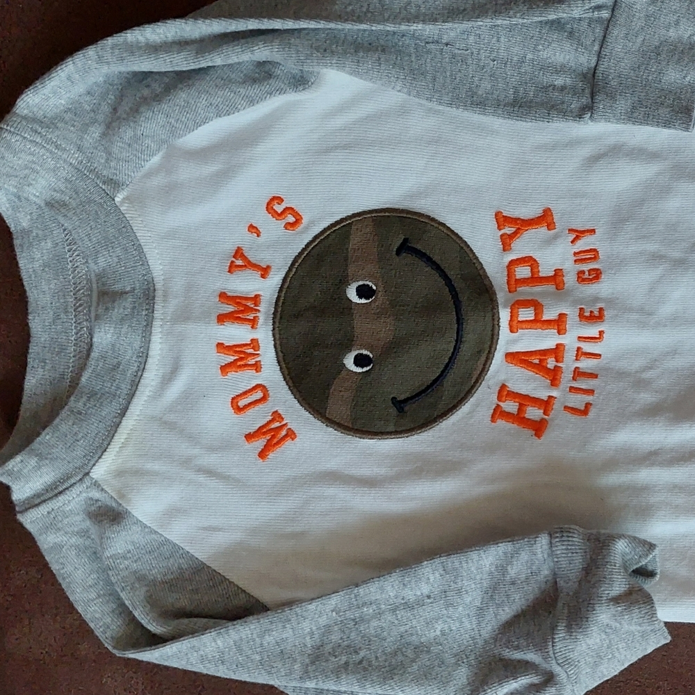 🍼Carter's "Mommy's Happy Little Guy" bodysuit, Size 6mth, Color: White/grey